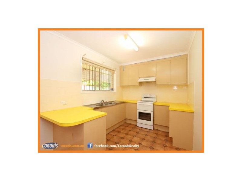 1 Pownall Crescent, Margate QLD 4019