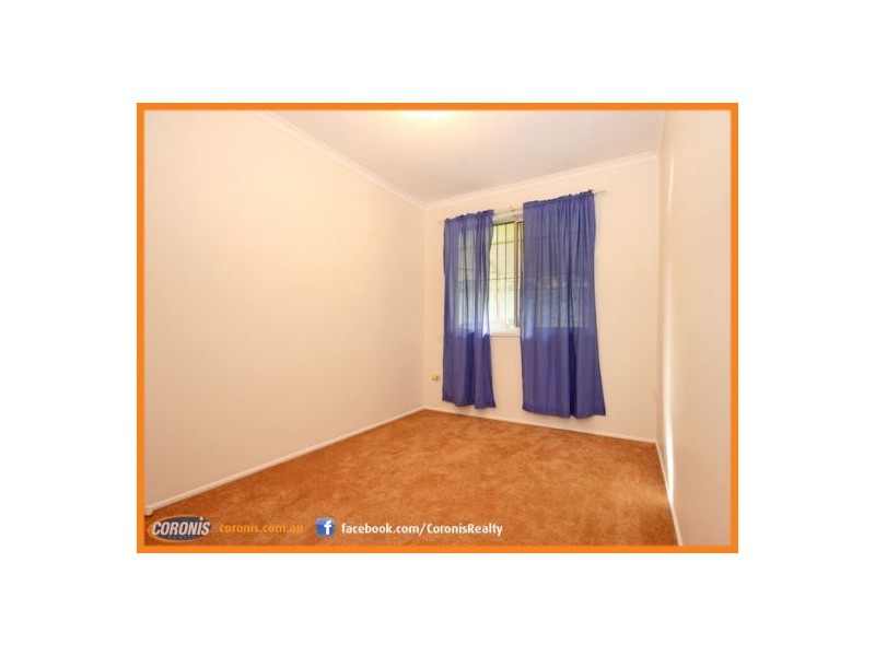 1 Pownall Crescent, Margate QLD 4019