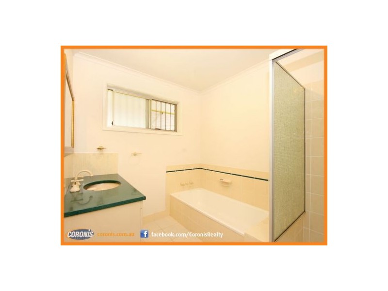 1 Pownall Crescent, Margate QLD 4019