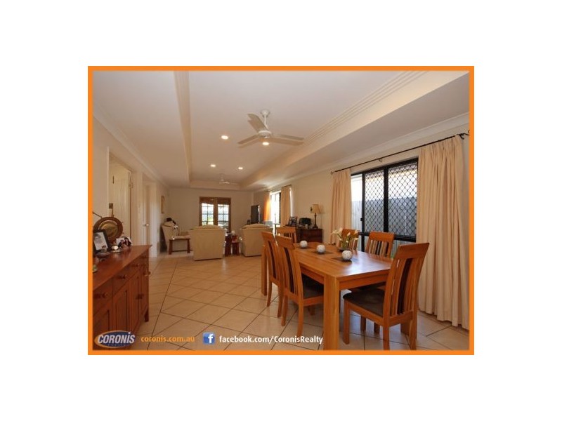17 Walsh Street, Scarborough QLD 4020