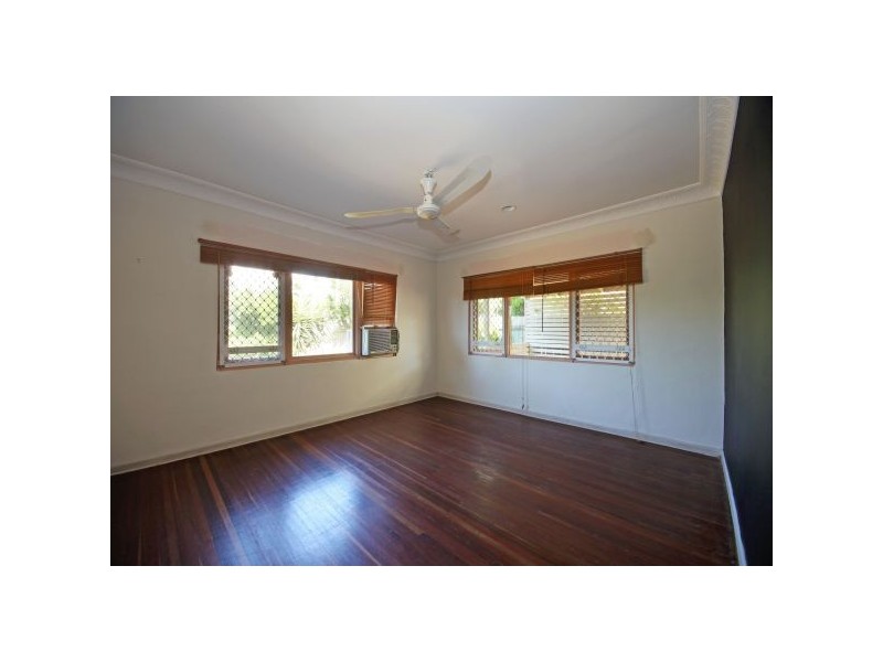 36 Deans Street, Clontarf QLD 4019