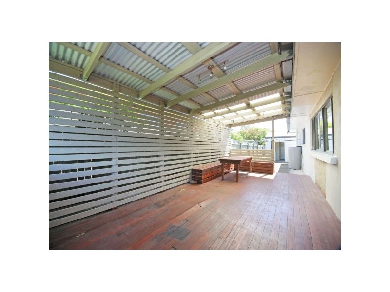 36 Deans Street, Clontarf QLD 4019