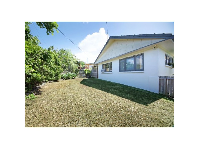 36 Deans Street, Clontarf QLD 4019