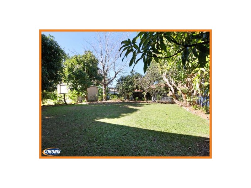 7 Wendy Crescent, Clontarf QLD 4019