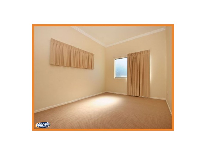 12/32  Rock Street, Scarborough QLD 4020