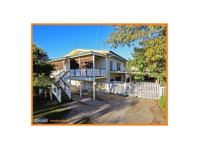 22 Seaville Avenue, Scarborough QLD 4020