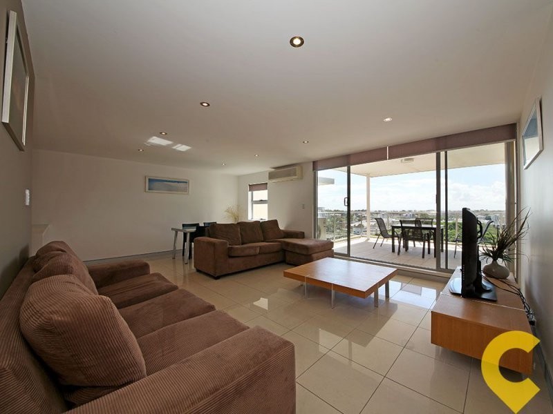 33/83 Marine Parade, Redcliffe QLD 4020