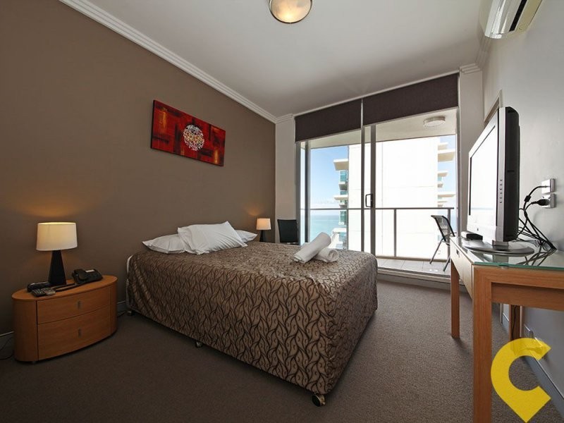 33/83 Marine Parade, Redcliffe QLD 4020