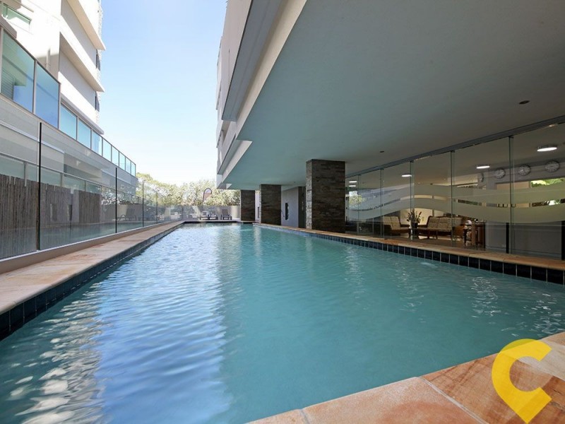 33/83 Marine Parade, Redcliffe QLD 4020