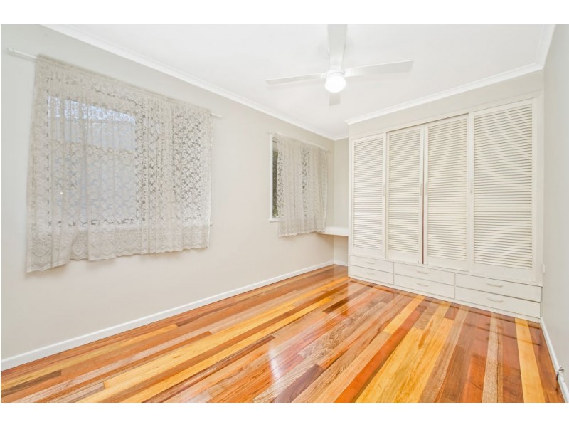 28 Windsor Street, Margate QLD 4019