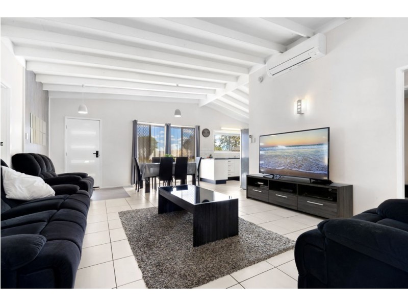 6 Amersham Street, Kippa-ring QLD 4021