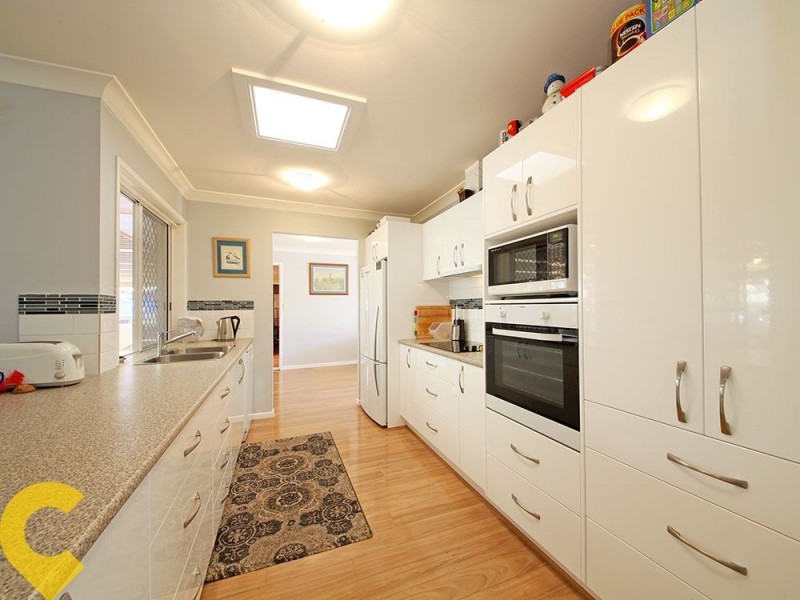 12 Trafalgar Drive, Kippa-ring QLD 4021