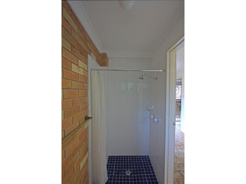 8 Beaconsfield Street, Margate QLD 4019