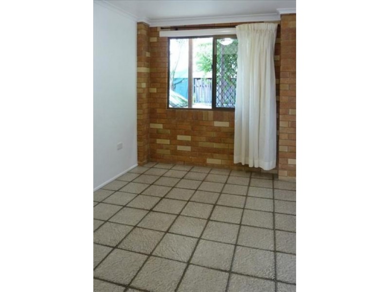 8 Beaconsfield Street, Margate QLD 4019