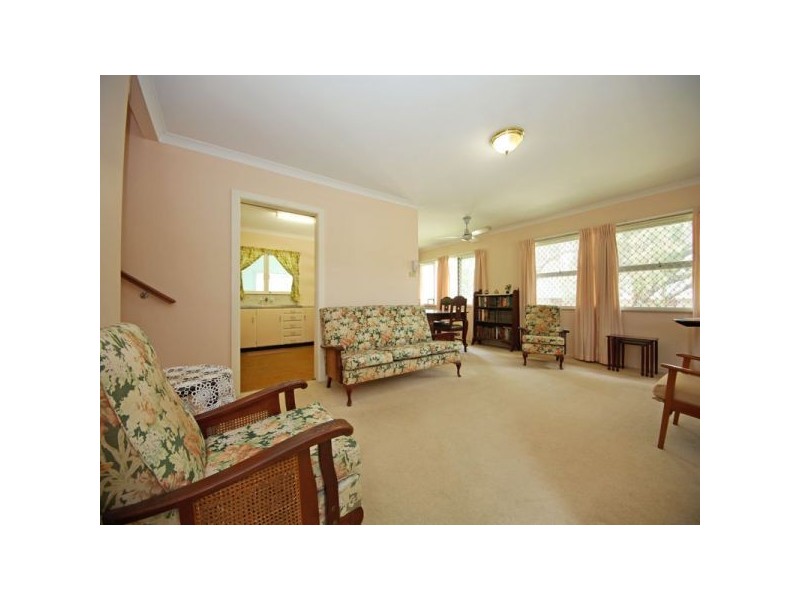 1 Buckingham Street, Margate QLD 4019