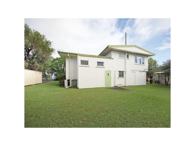 1 Buckingham Street, Margate QLD 4019
