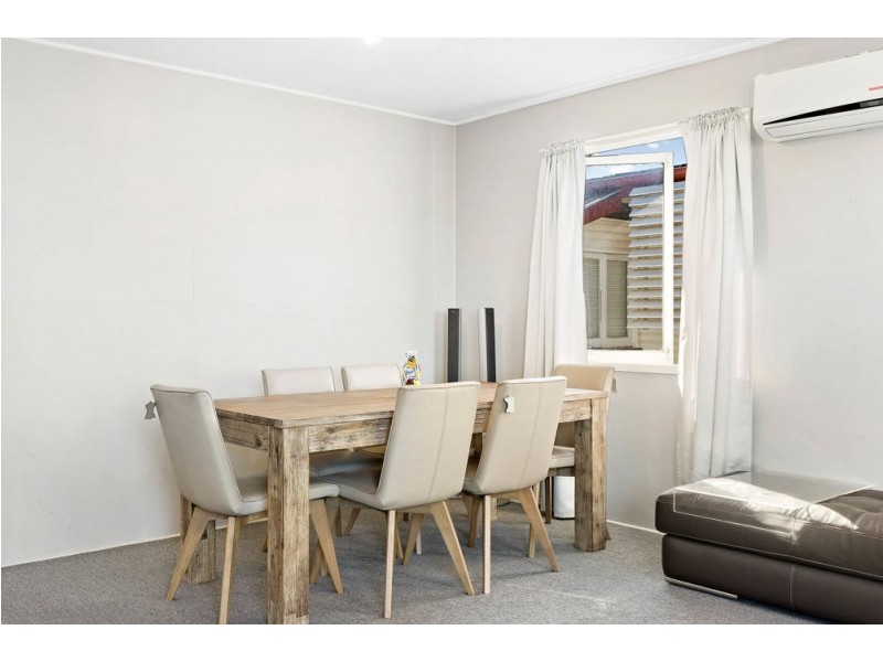 12 Dodds Street, Margate QLD 4019