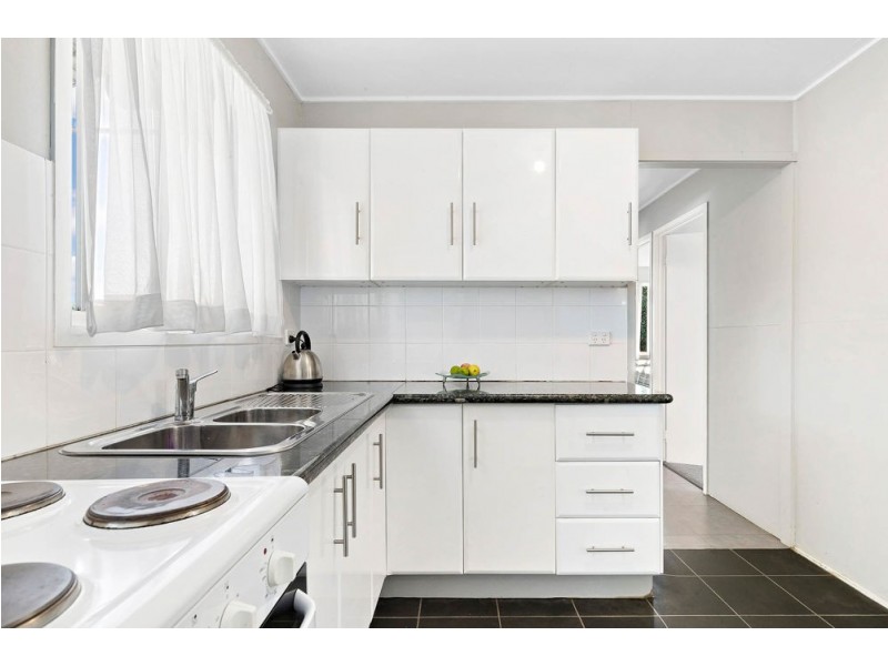 12 Dodds Street, Margate QLD 4019