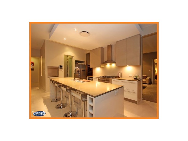 7 Freya Court, Newport QLD 4020