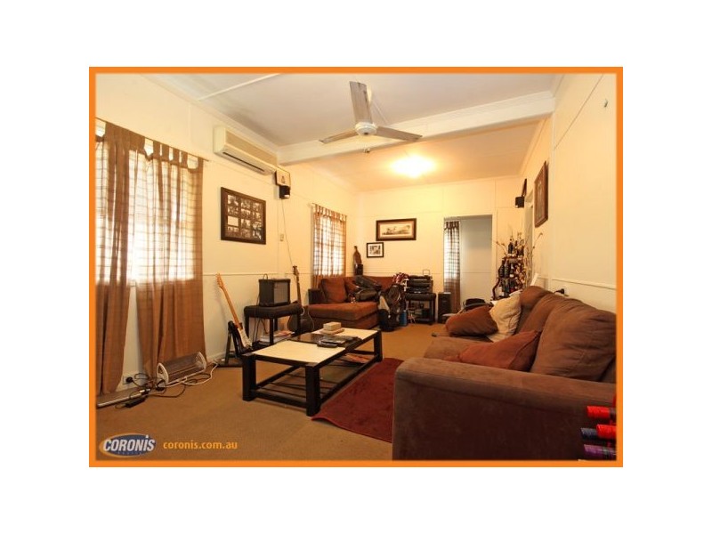 12 Silcock Street, Clontarf QLD 4019