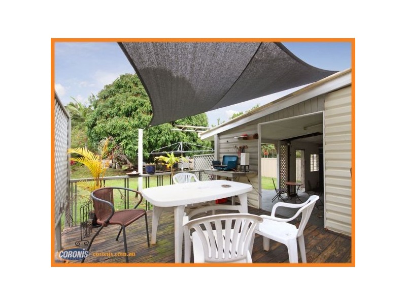 12 Silcock Street, Clontarf QLD 4019