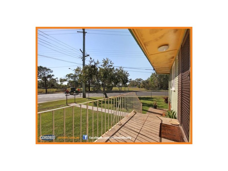 33 Scarborough Road, Redcliffe QLD 4020