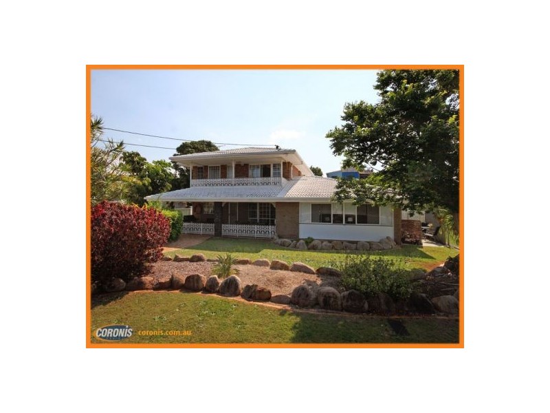 145 Landsborough Avenue, Scarborough QLD 4020