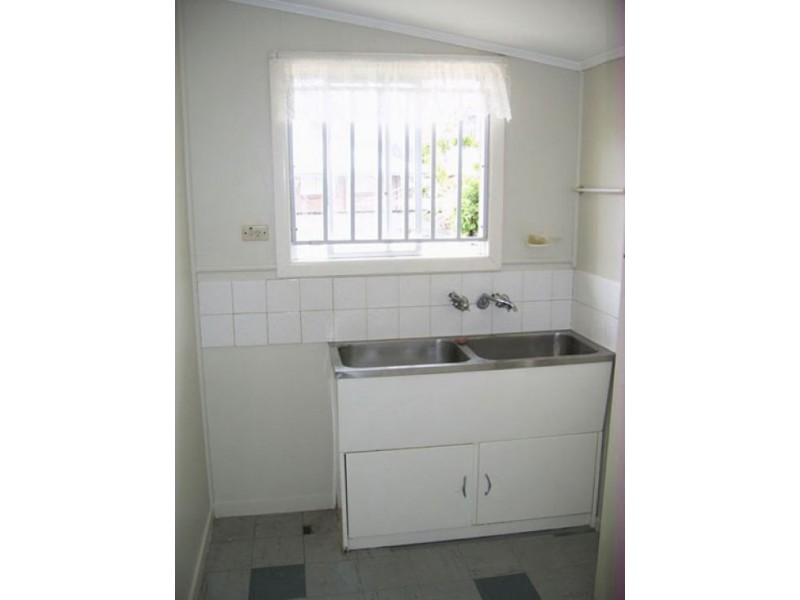 51 McCulloch Avenue, Margate QLD 4019