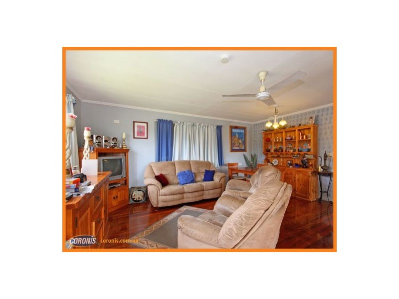 6 Redbank Road, Redcliffe QLD 4020