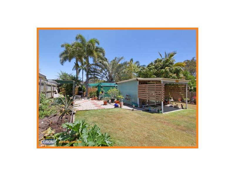 33 Centaur Street, Redcliffe QLD 4020