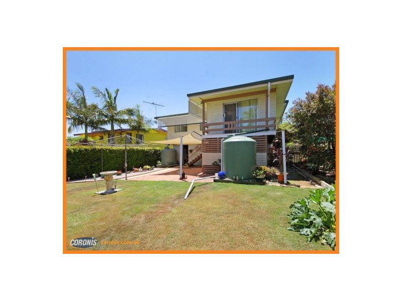 33 Centaur Street, Redcliffe QLD 4020