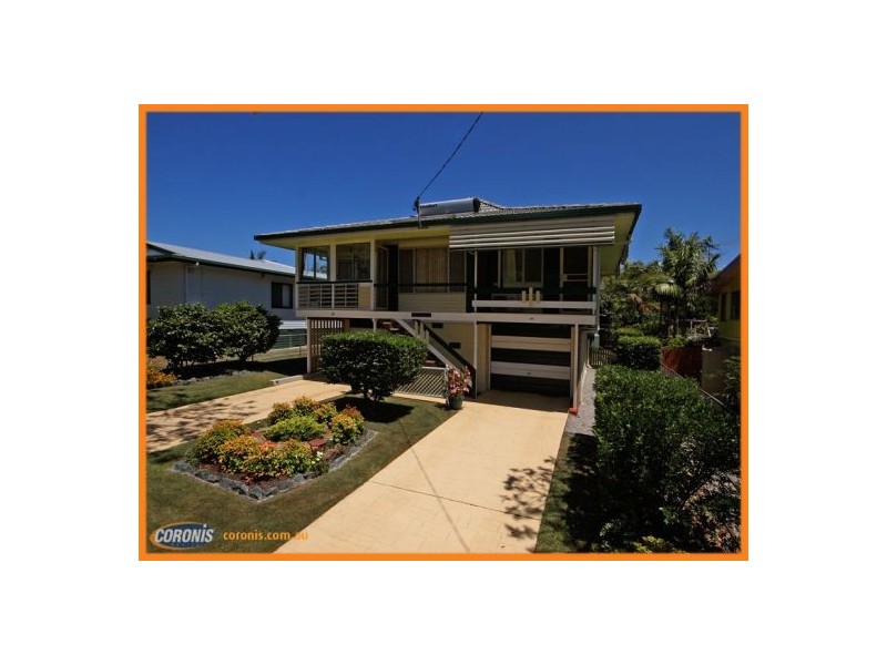 33 Centaur Street, Redcliffe QLD 4020