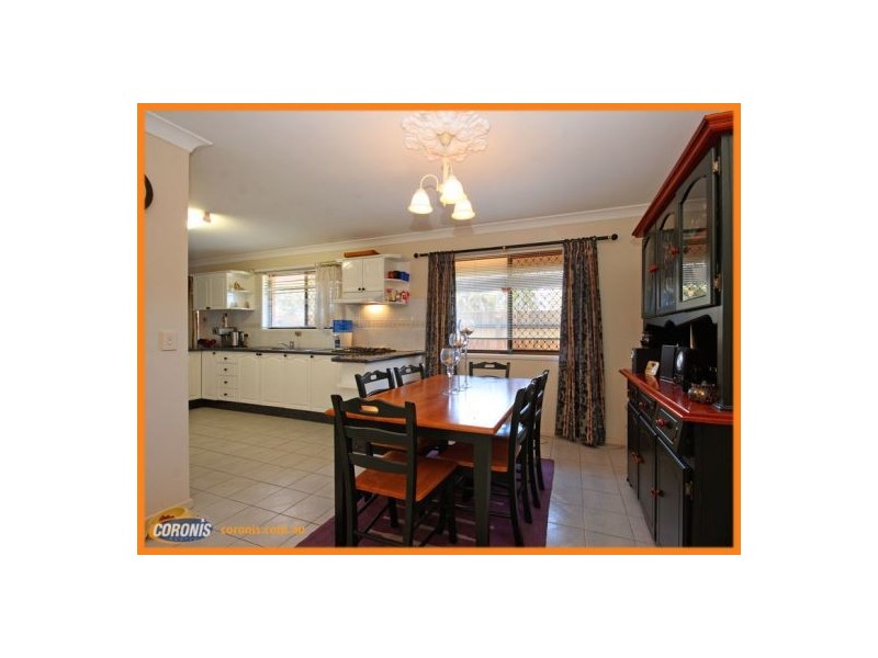 4 Thompson Crescent, Clontarf QLD 4019