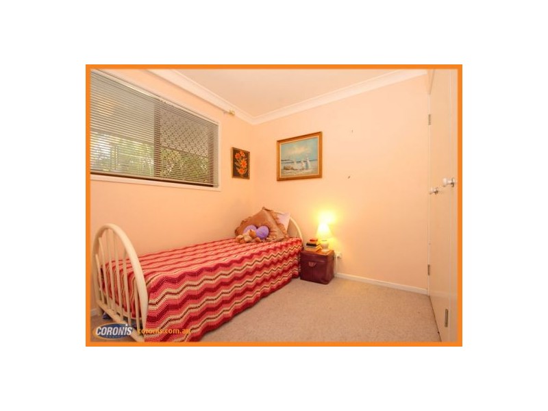4 Thompson Crescent, Clontarf QLD 4019