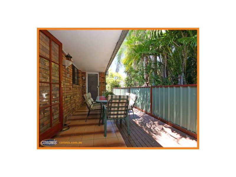 4 Thompson Crescent, Clontarf QLD 4019