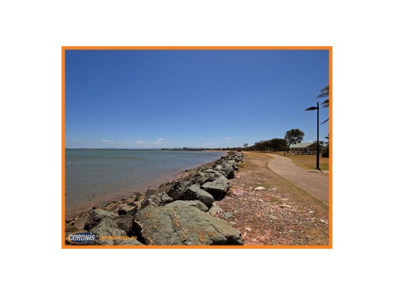 4 Thompson Crescent, Clontarf QLD 4019