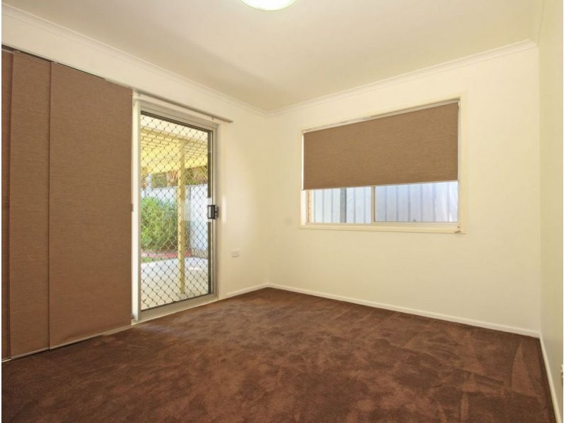 18 Lilla Street, Woody Point QLD 4019