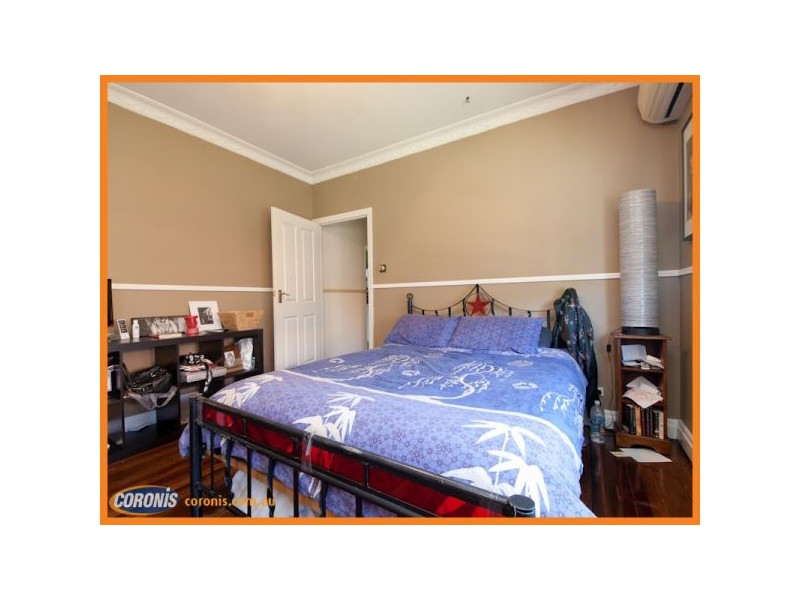 17 McLennan Street, Woody Point QLD 4019