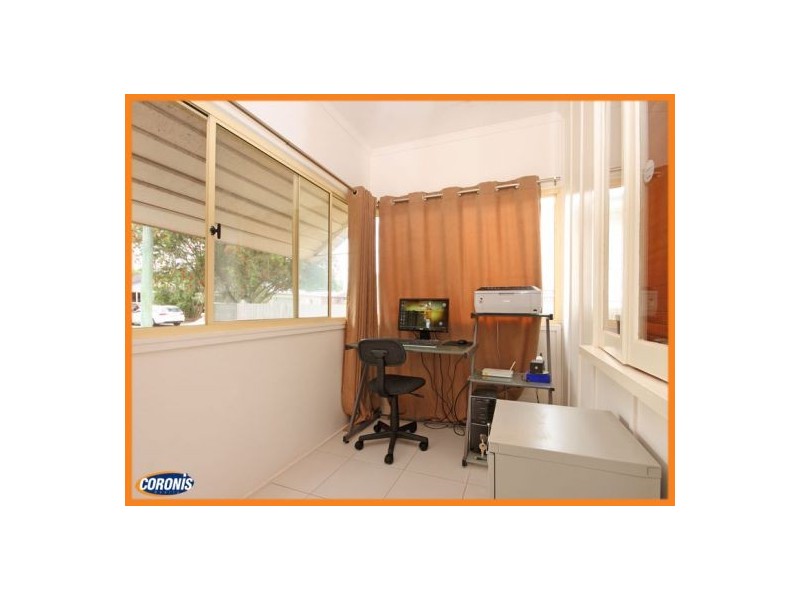 20 Inglis Street, Woody Point QLD 4019