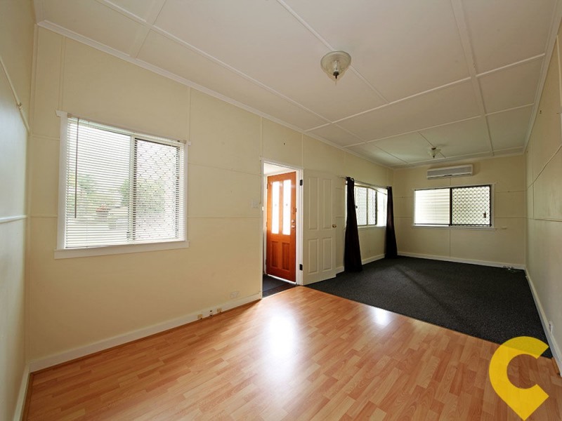 134 Oxley Avenue, Woody Point QLD 4019