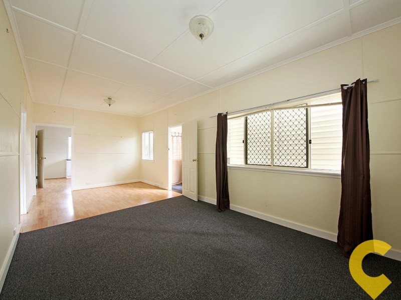 134 Oxley Avenue, Woody Point QLD 4019