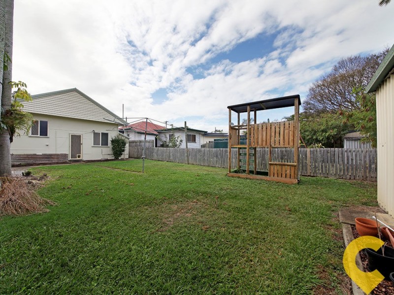 134 Oxley Avenue, Woody Point QLD 4019