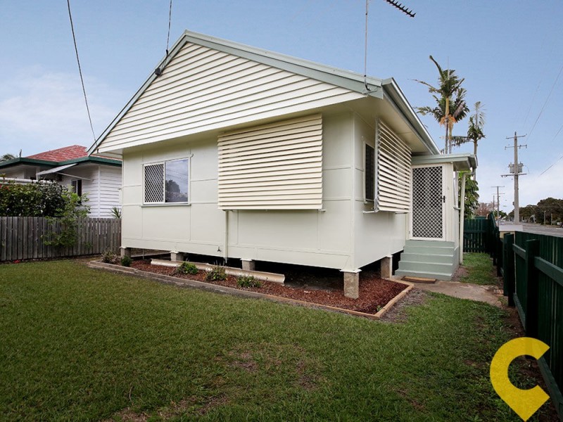 134 Oxley Avenue, Woody Point QLD 4019