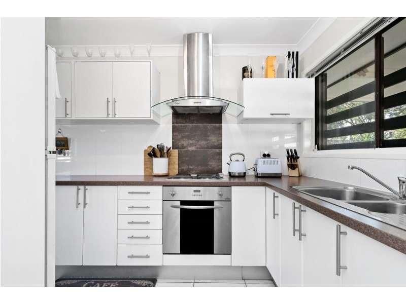 6 Decker Street, Kippa-ring QLD 4021