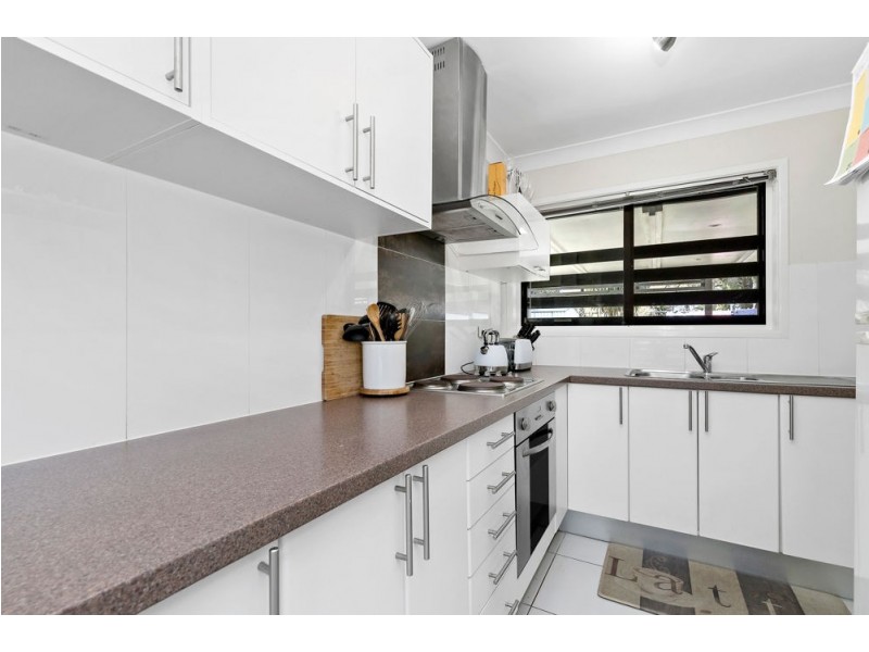 6 Decker Street, Kippa-ring QLD 4021