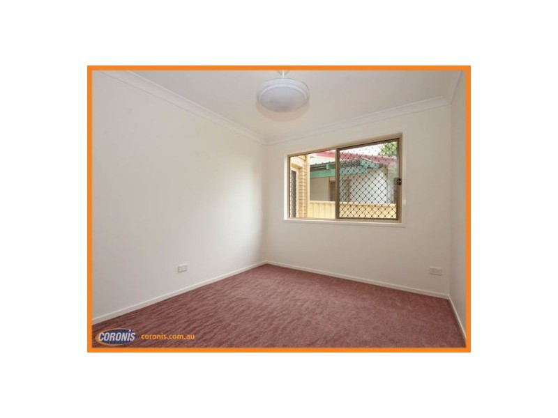 18 Ashmole Road, Redcliffe QLD 4020