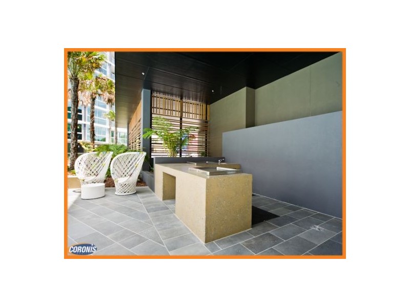 10004/8 Harbour Road, Hamilton QLD 4007