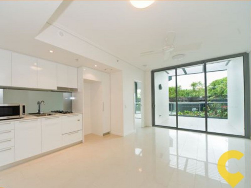 20003/8 Hercules Road, Hamilton QLD 4007