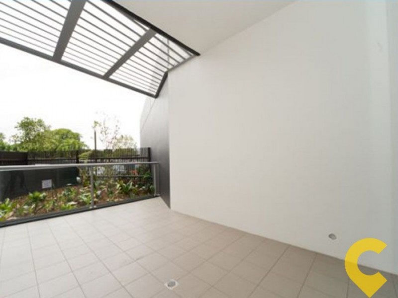 20003/8 Hercules Road, Hamilton QLD 4007