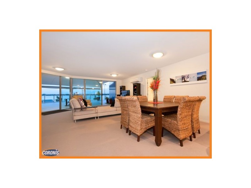 101/14 Oxley Avenue, Woody Point QLD 4019